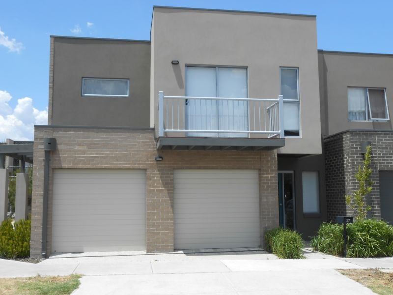 27 Deco Place, Epping