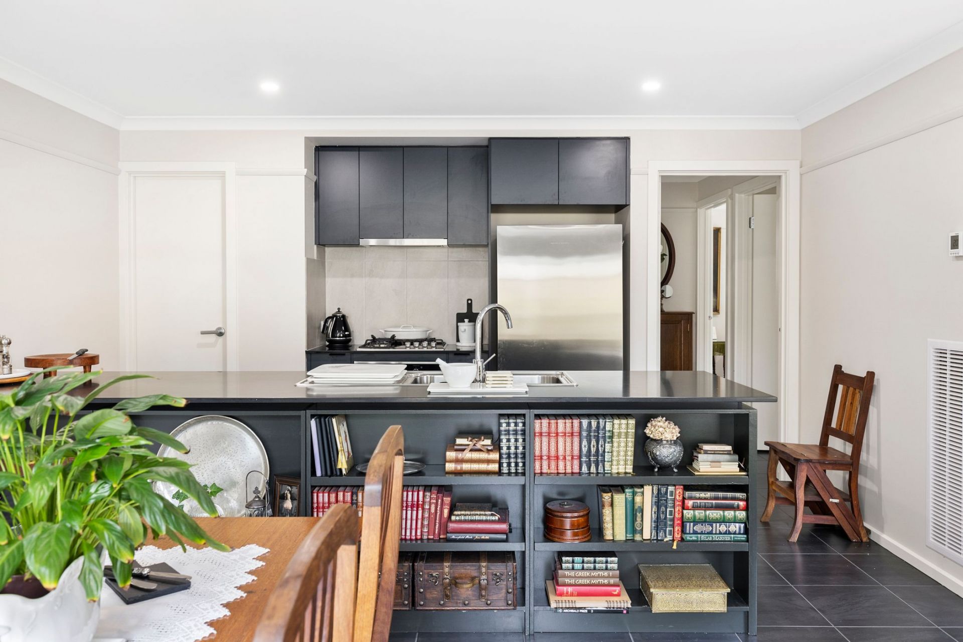 1/705 Skipton Street, Redan, Redan - Thumbnail 8