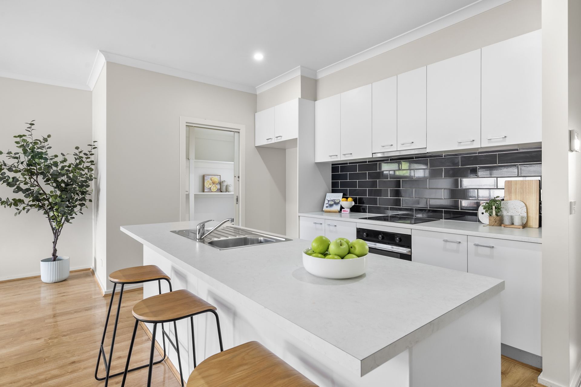 25 Lucia Crescent, Mount Clear, Mount Clear - Thumbnail 7