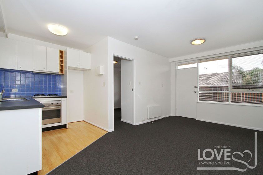 LOCATED IN THE HEART OF THORNBURY