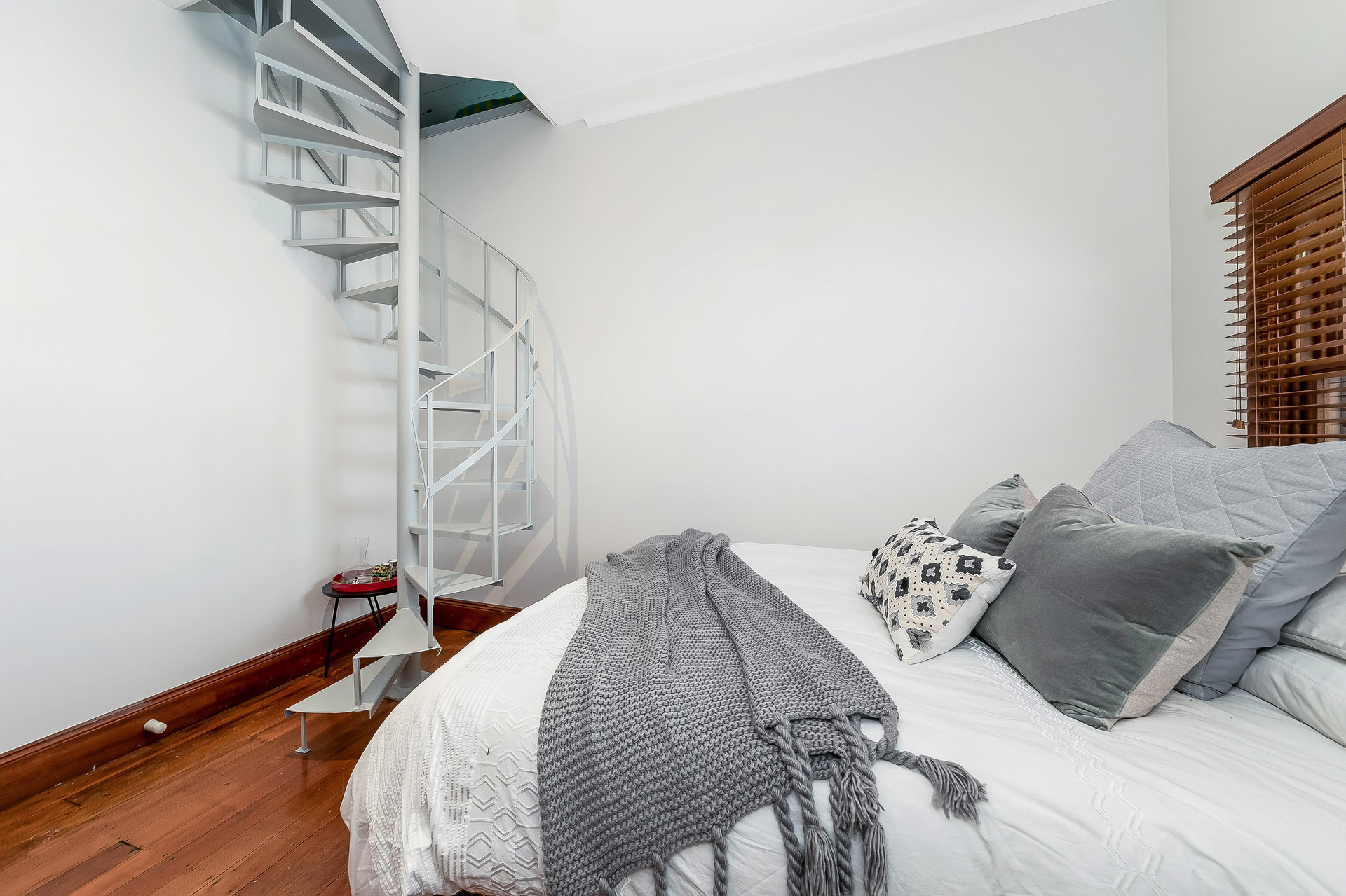 92 Silver Street, ST PETERS, St Peters - Thumbnail 4