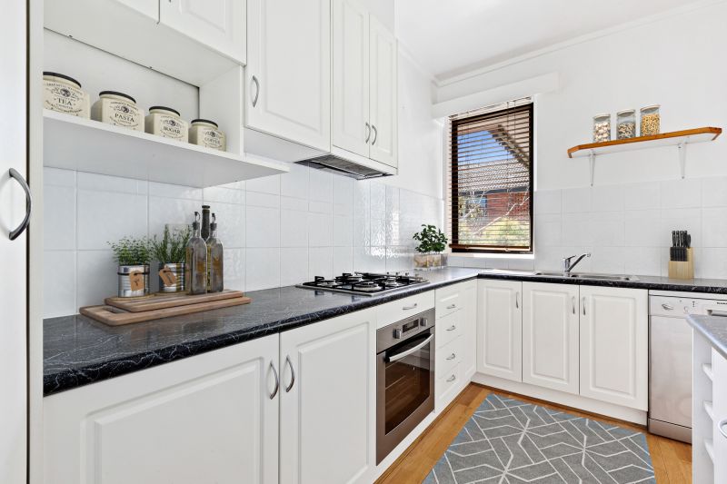 15/494 Glenferrie Road, Hawthorn