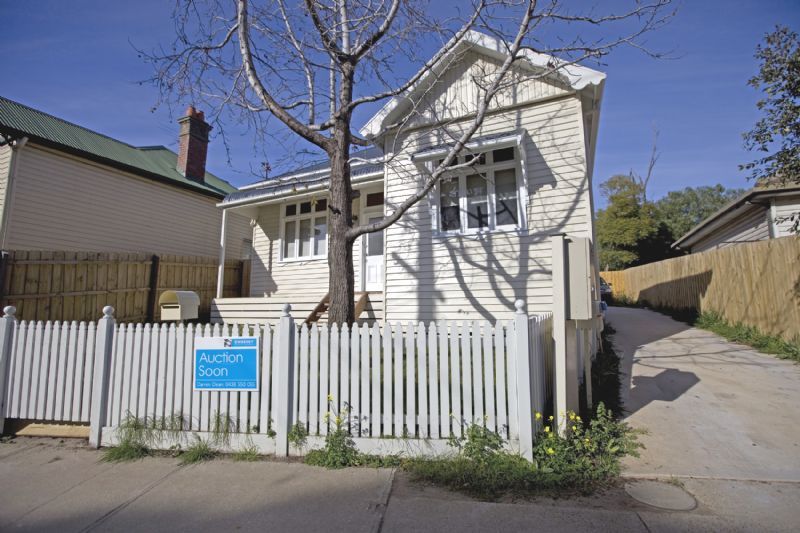 1/141 Raleigh Road, Maribyrnong - Thumbnail 2