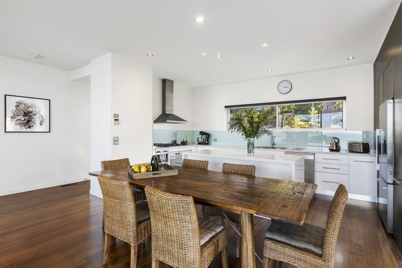 25  Toorak Terrace, Lorne, VIC, Lorne - Thumbnail 2