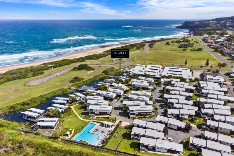 12 Beachside Drive, Caves Beach - Thumbnail 5