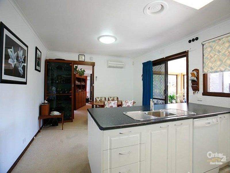 10 Twentyman Court, Seaholme - Thumbnail 4