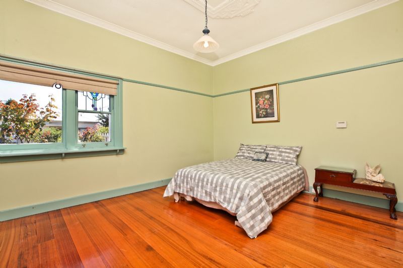 33 Tucker Street, West Footscray - Thumbnail 5