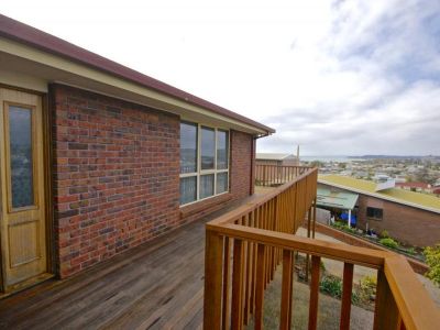 18 Kywong Crescent, West Ulverstone, West Ulverstone - Thumbnail 4
