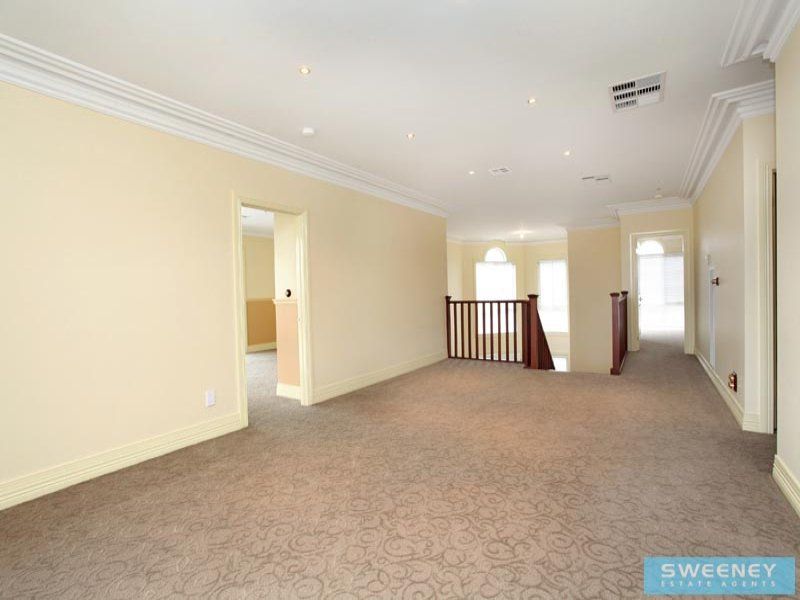 12 Kunuka Circuit, Caroline Springs - Thumbnail 8