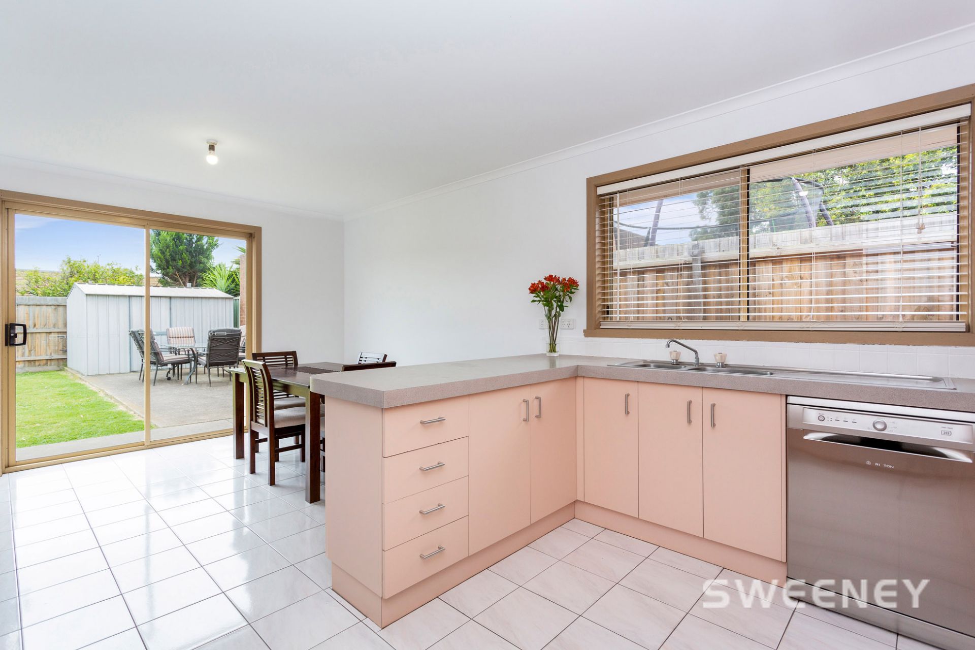 62 Rosebery Street, Altona Meadows - Thumbnail 4