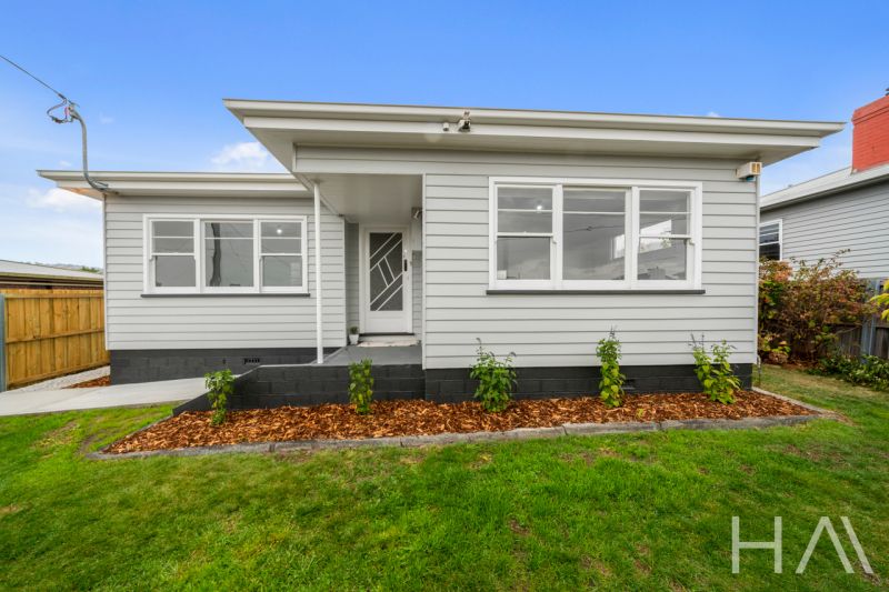 1/8 Kenbrae Avenue Glenorchy, Glenorchy - Thumbnail 3