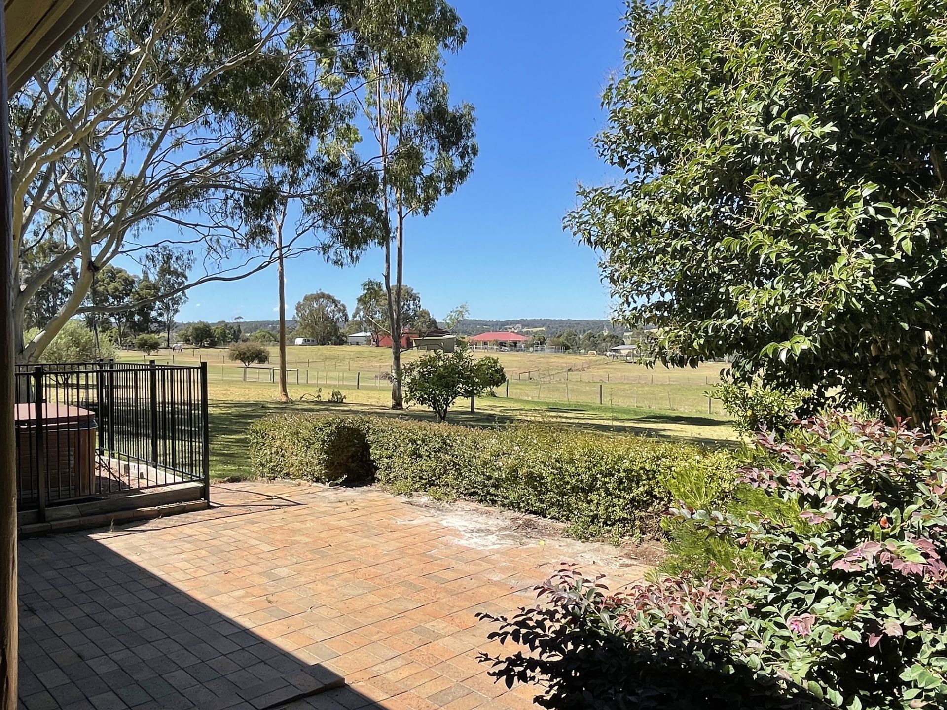 35 School Road, Sarsfield OBrien Real Estate