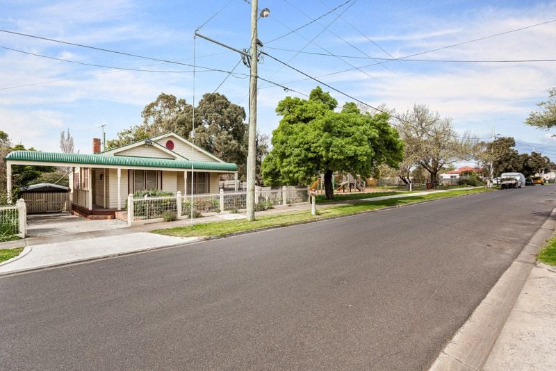 14 Lae Street, West Footscray - Thumbnail 6