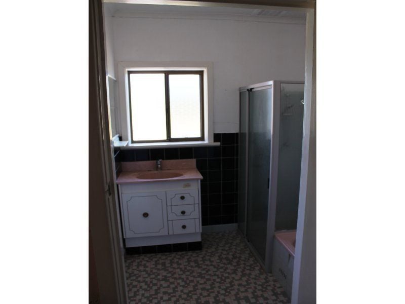 10 Bowering Street MILLICENT SA, Millicent - Thumbnail 8