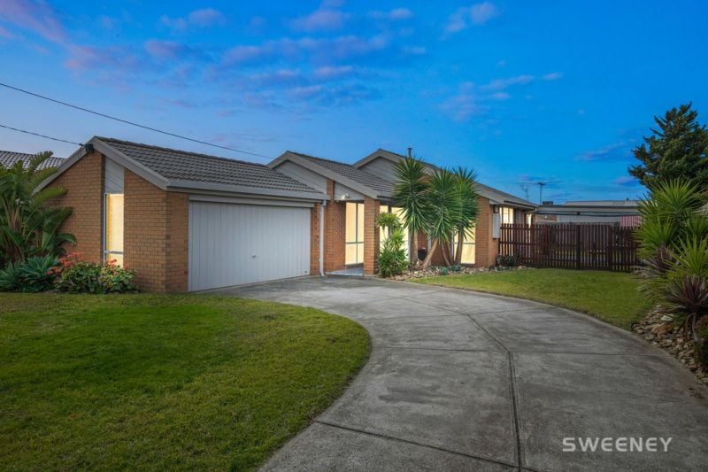 15 Victoria Street, Altona Meadows - Thumbnail 2