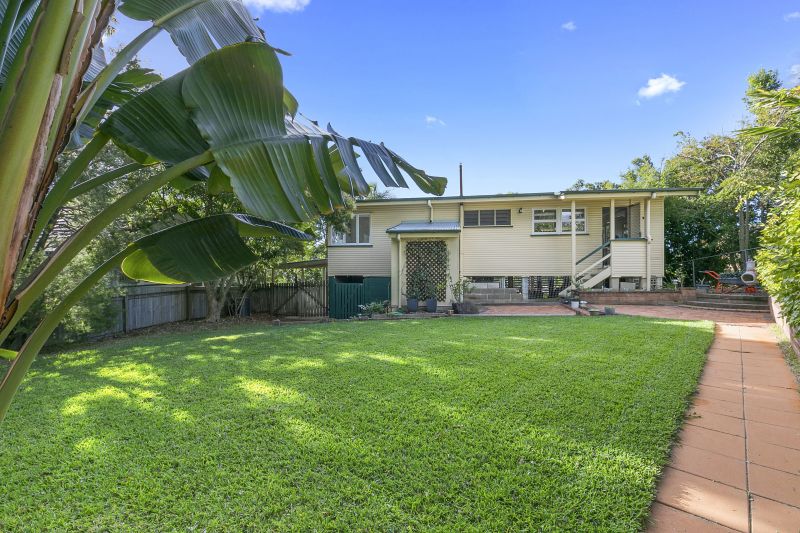 Real Estate For Sale 314 Kitchener Road Stafford Heights , QLD