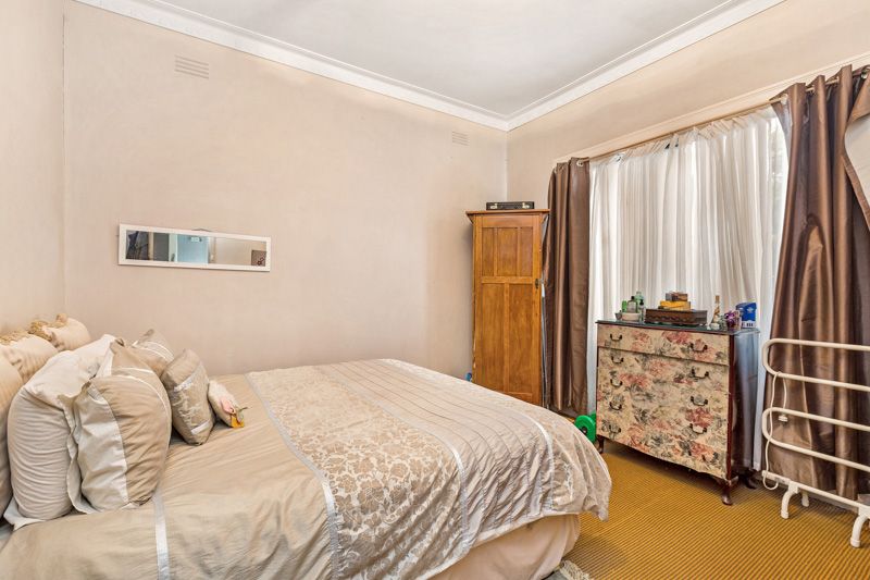 1 Morven Street, Yarraville - Thumbnail 6