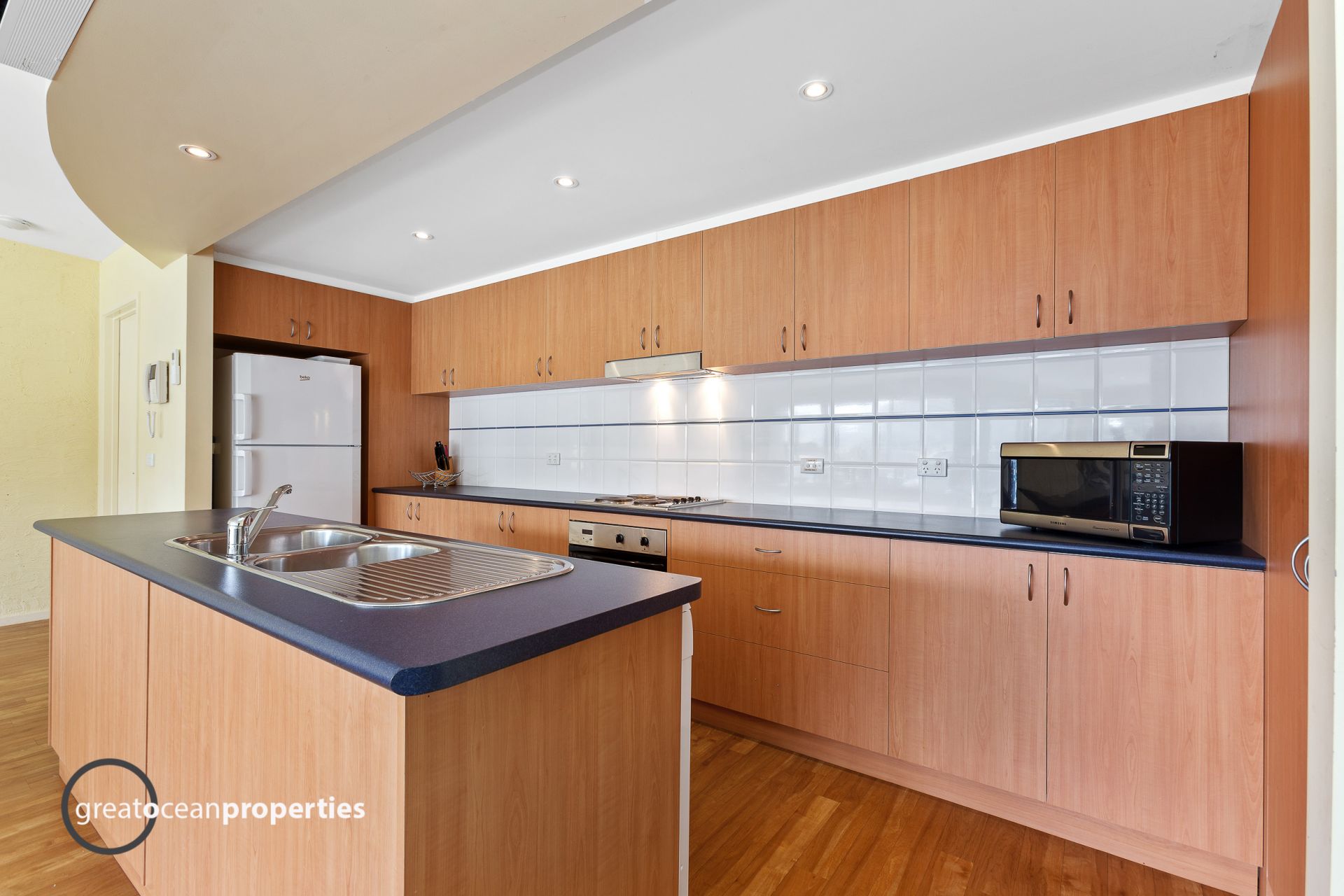 10/4 Hardy Street, Apollo Bay - Thumbnail 7