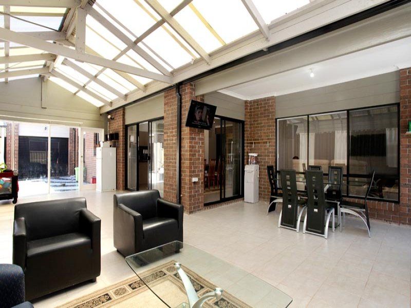 9 Buckley Way, Caroline Springs - Thumbnail 7