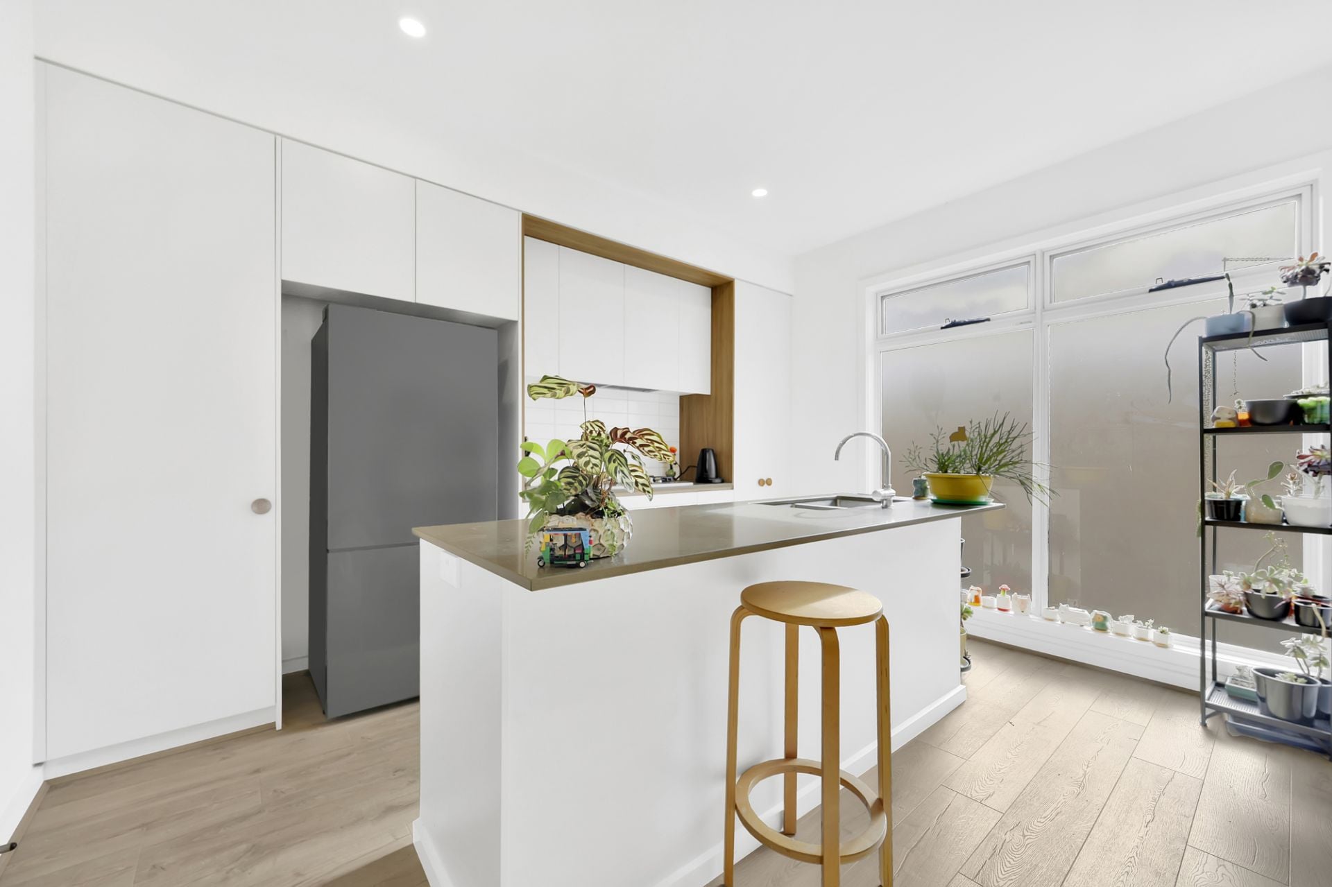 AS NEW TOWNHOUSE!