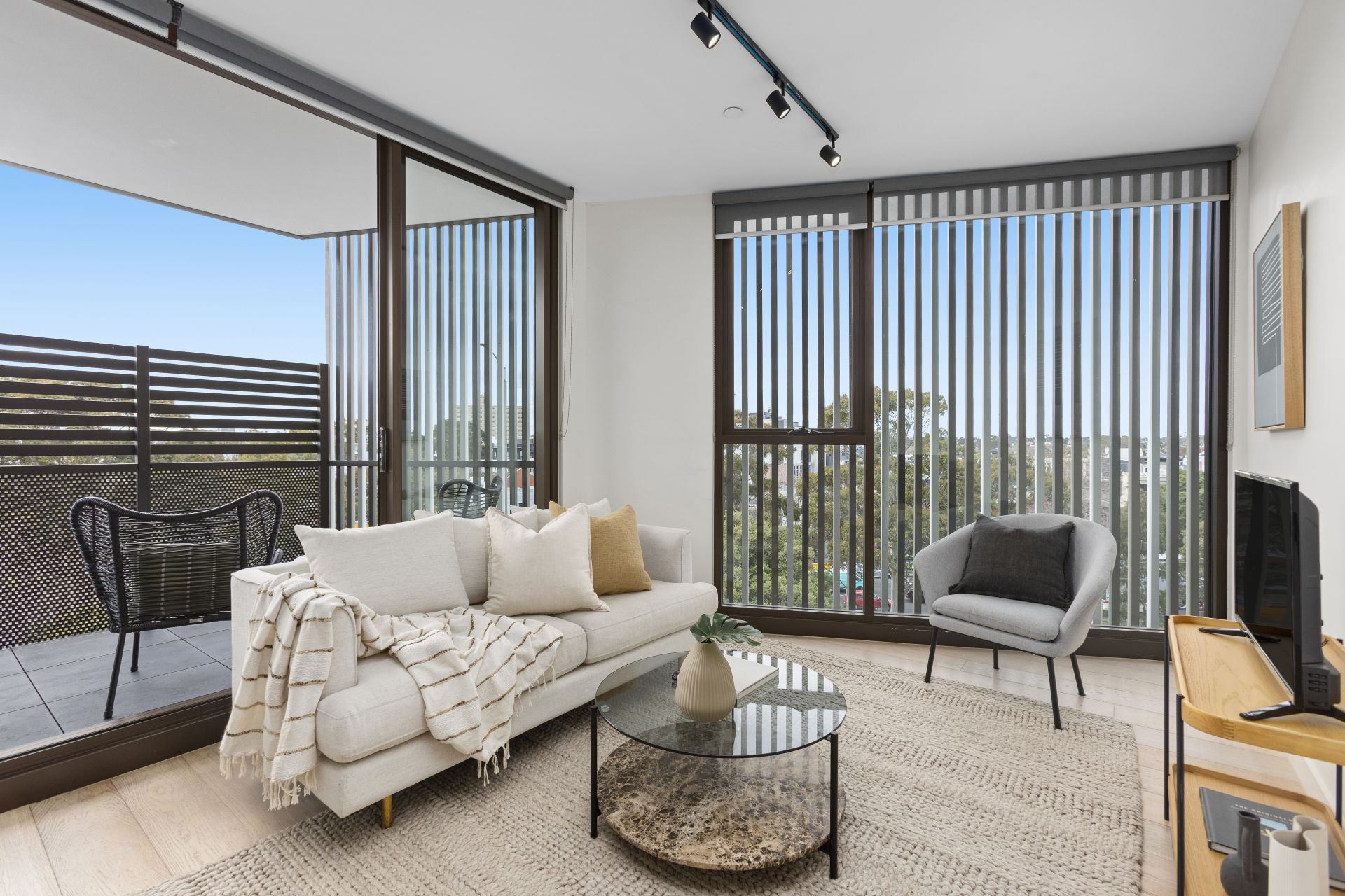 405/88 Carlisle Street, St Kilda - Thumbnail 6