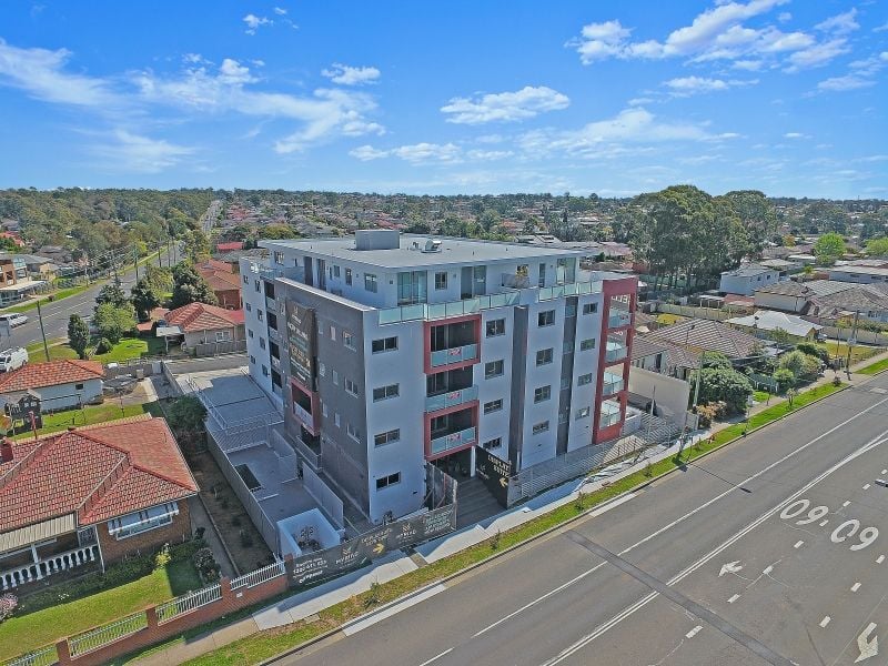 18/4-6 Centenary Road, Merrylands