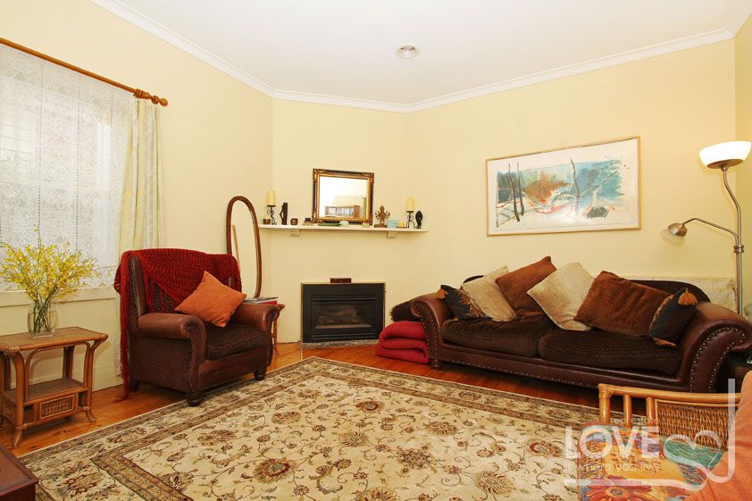 Charming Family Home - Furnished or Unfurnished, Take Your Pick!