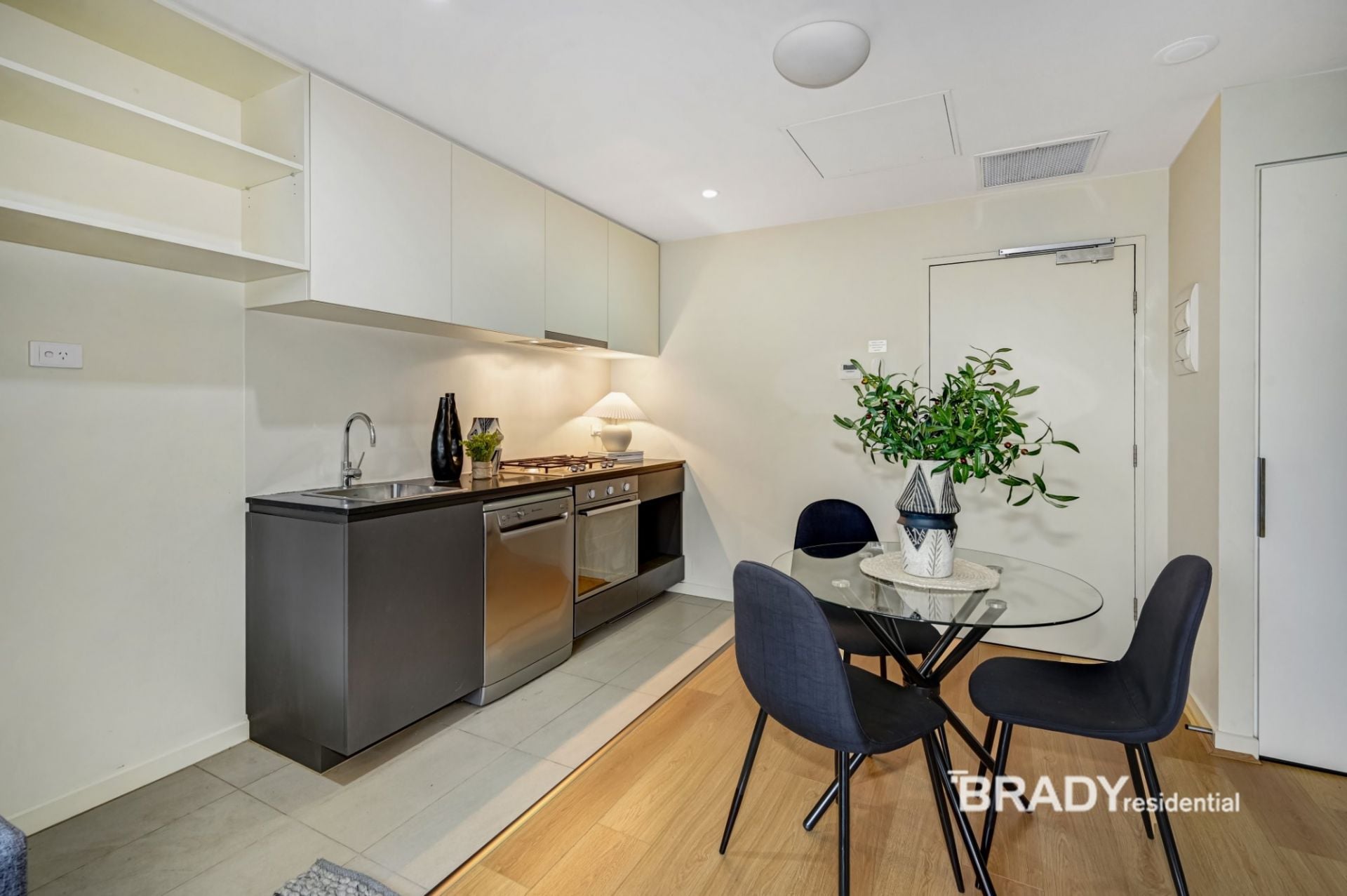 3903/568 Collins Street Melbourne VIC, Melbourne - Thumbnail 2