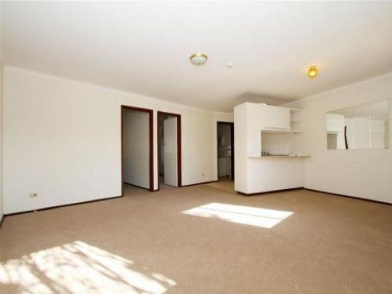 3/211 Edwardes Street, Reservoir