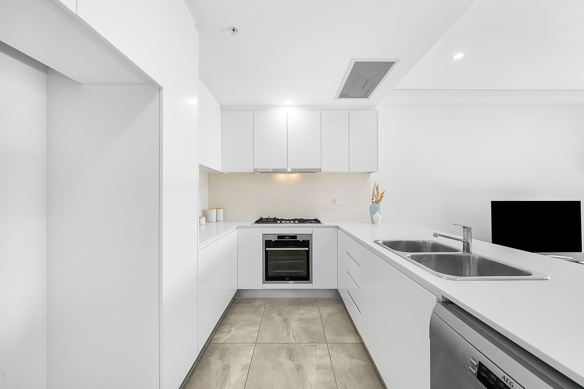 301/153 Parramatta Road, Homebush, Homebush - Thumbnail 8