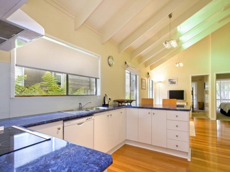 16 Ewing Blyth Drive BARWON HEADS VIC, Barwon Heads - Thumbnail 4