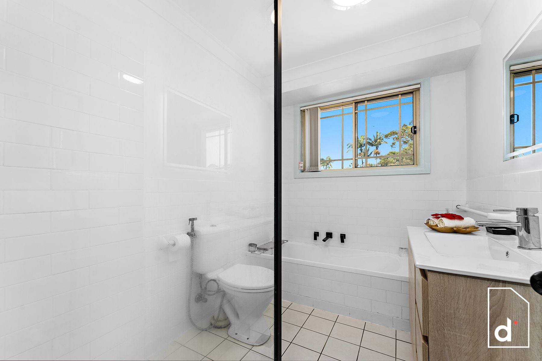 4/2 Gwyther Avenue, Bulli NSW