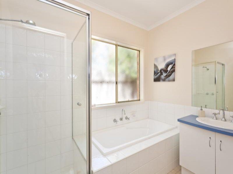 18 Affleck Court BARWON HEADS VIC, Barwon Heads - Thumbnail 8