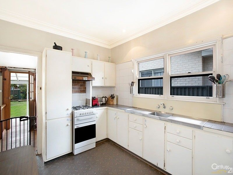 3 Clio Street, SUTHERLAND, Sutherland - Thumbnail 4