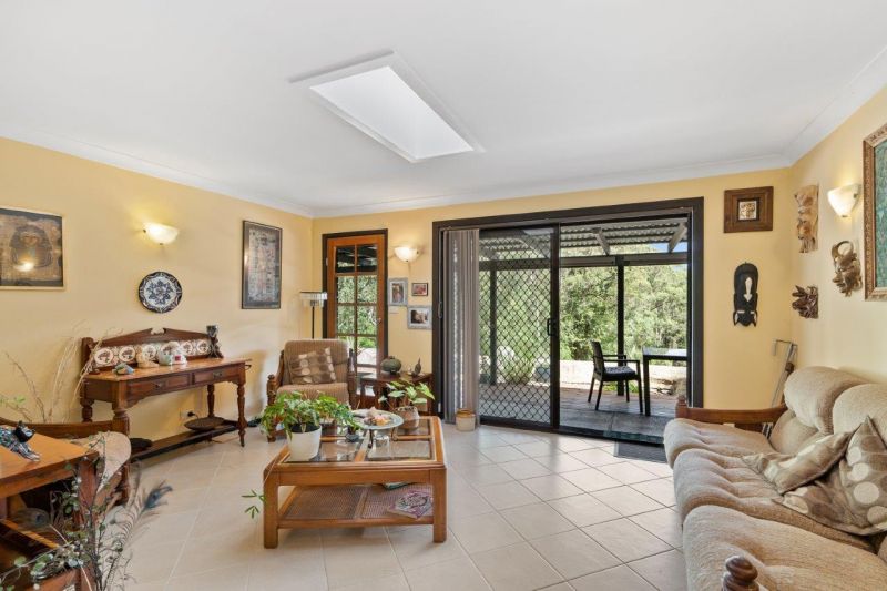 Real Estate For Sale 23 Dorit Close Mount Elliot , NSW