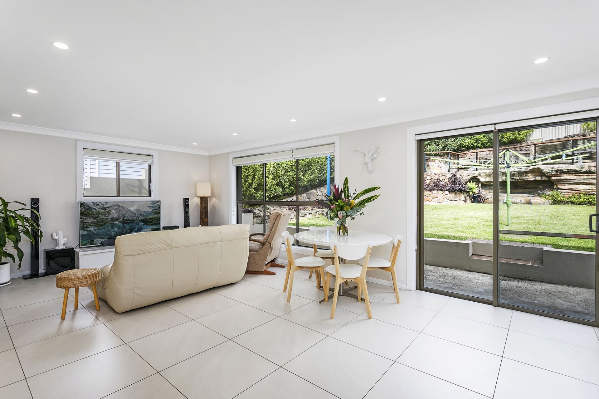 73 North West Arm Road Gymea NSW, Gymea - Thumbnail 4