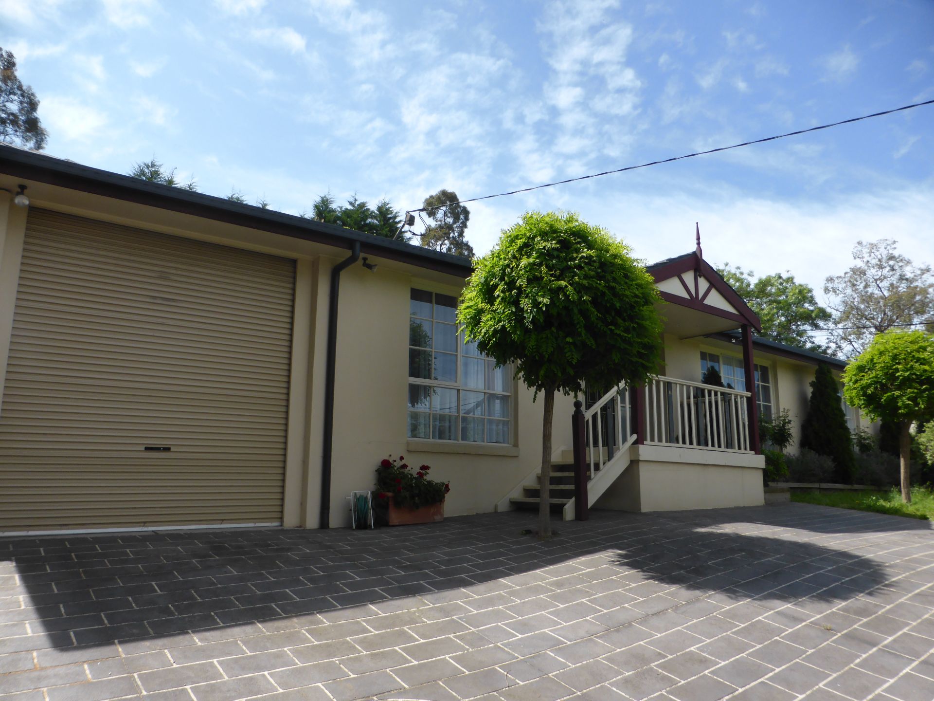 Beautifully Presented Family Home!