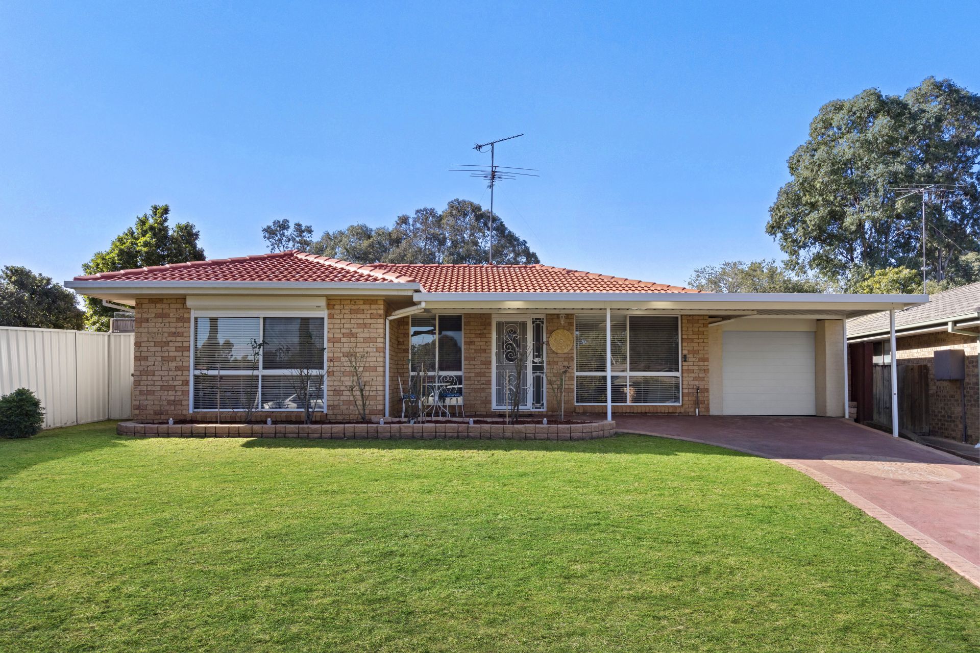 Real Estate For Sale 13 O'brien Road Mount Annan , NSW
