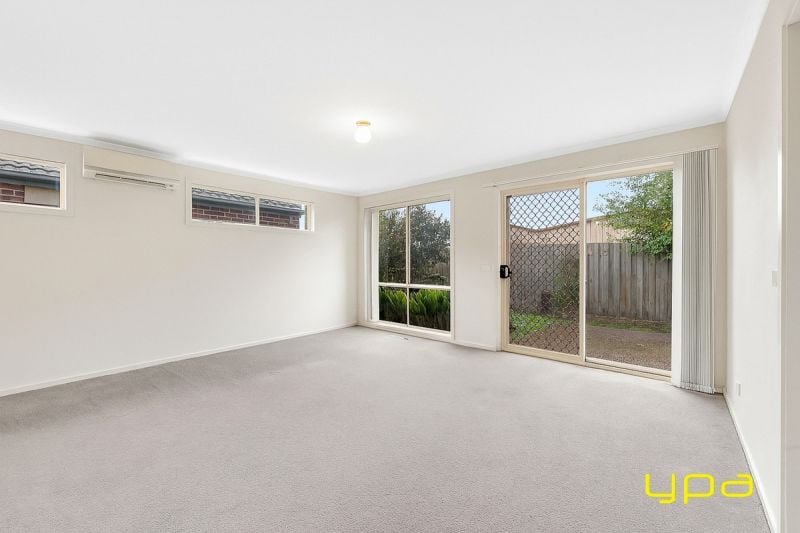 5/107-109 Breens Road Cranbourne West VIC, Cranbourne West - Thumbnail 4