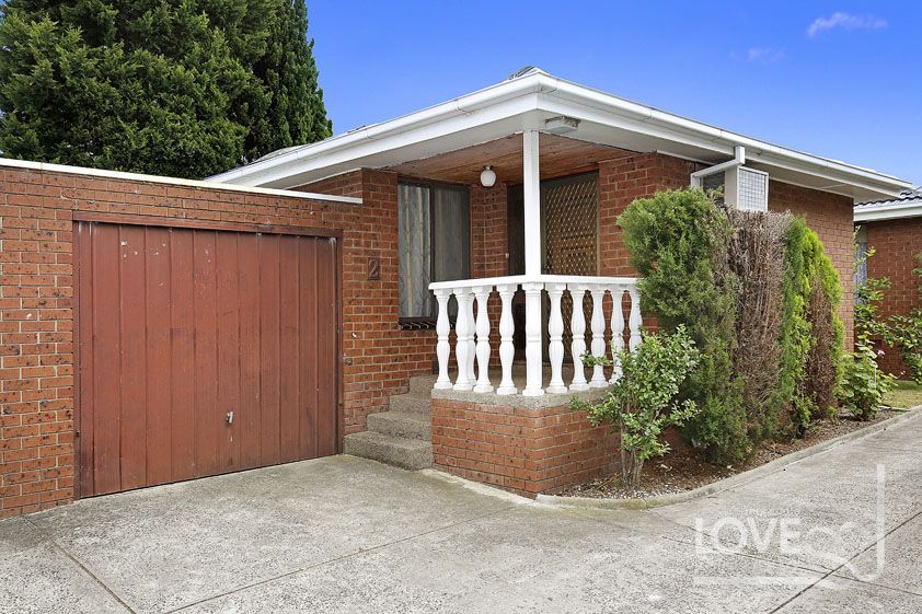 FRESHLT PAINTED THROUGHOUT - TWO BEDROOM VILLA UNIT