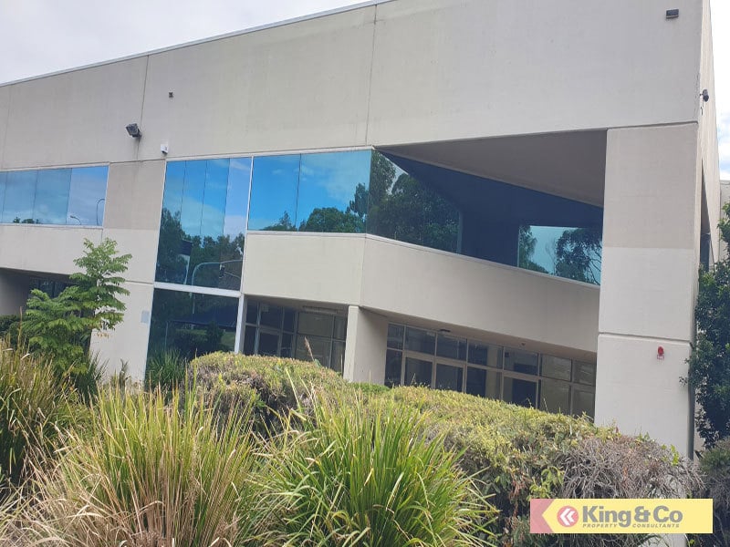 CENTRALLY LOCATED OFFICE