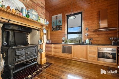 4
 
 
 
  
 
 
 1
 
 
 
  
 
 
 4
 
 
 
 
 
 
 
 27 Twiss Street, Latrobe TAS 7307, Latrobe - Thumbnail 3