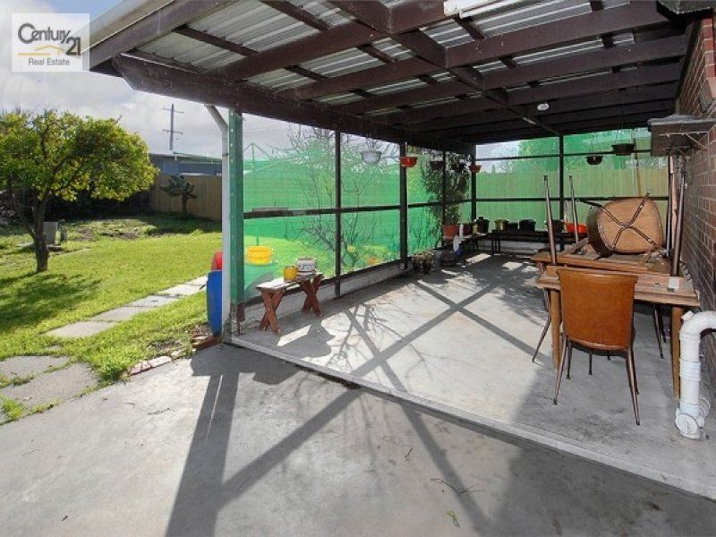 25 Bracken Grove, Altona - Thumbnail 6