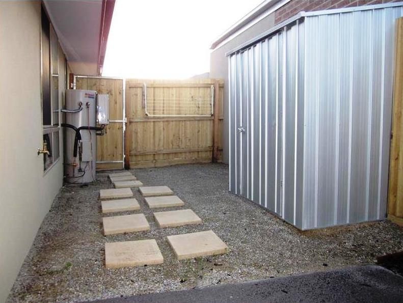 LOW MAINTENANCE LIVING WITH AN AFFORDABLE PRICE TAG!