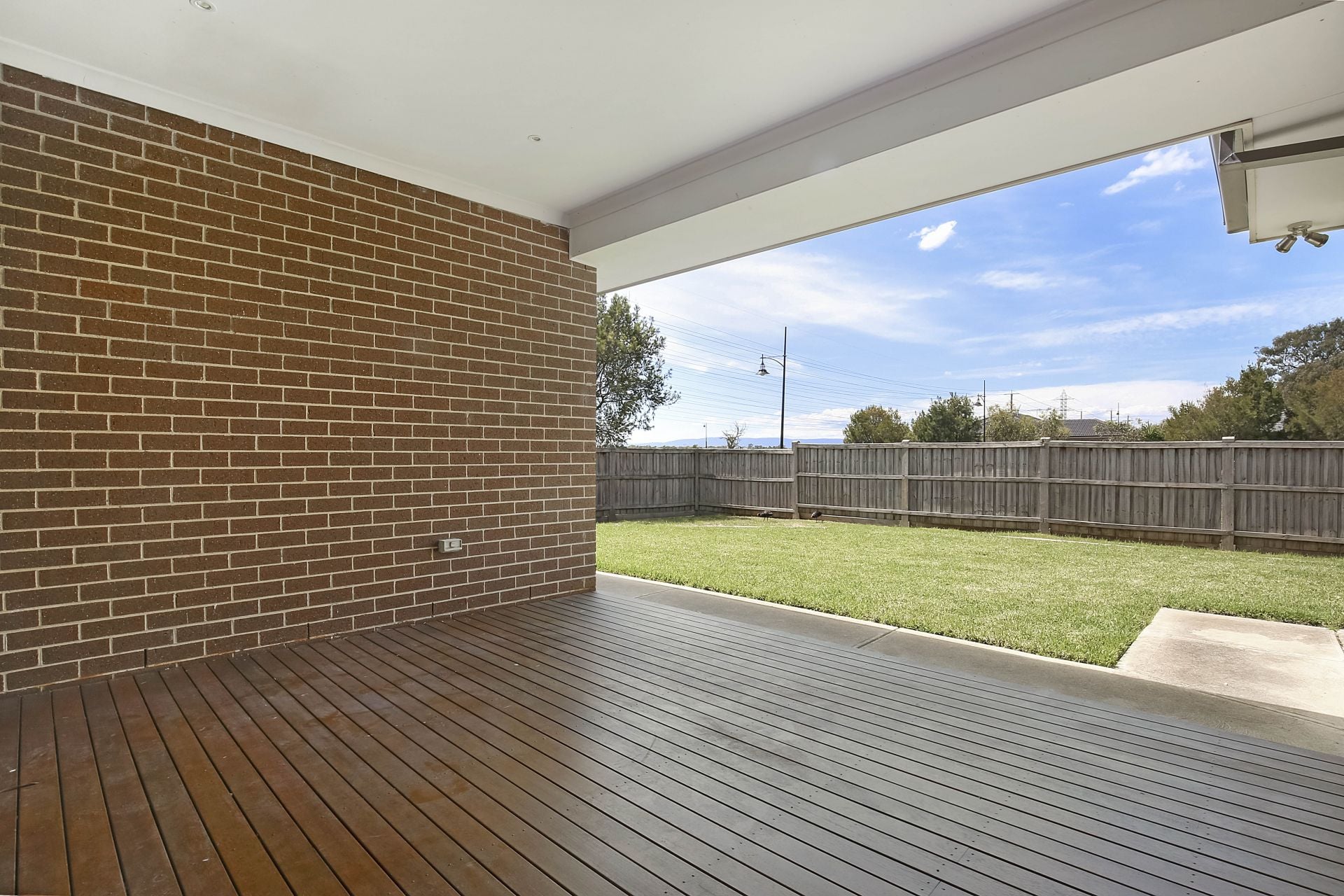 Quality Home in the Hawkstowe Estate