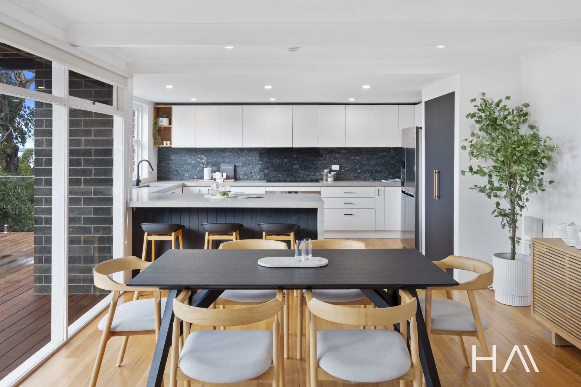 34 Roslyn Avenue Kingston Beach, Kingston Beach - Thumbnail 5
