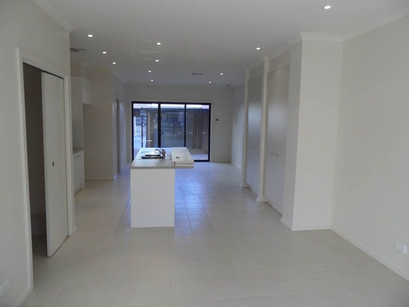 14 The Mall Mawson Lakes 5095