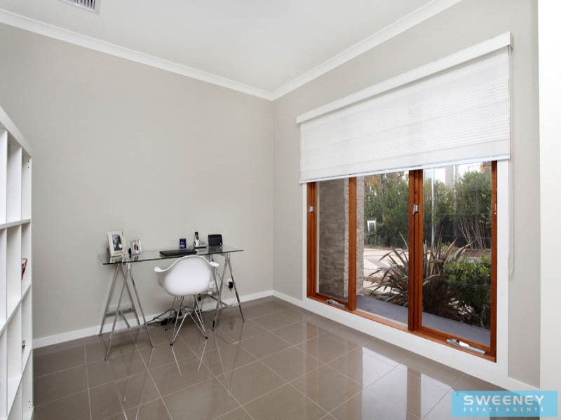 3 Abbotsford Lane, Caroline Springs - Thumbnail 3