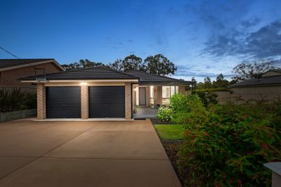 Kearsley 10 Tomalpin Street