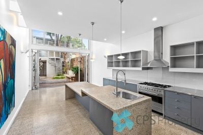 STYLISH ARCHITECTURAL MASTERPIECE WITH IT'S OWN SELF-CONTAINED STUDIO